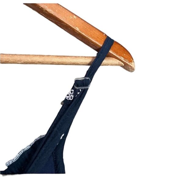 3 for $30! Snap navy dress with embroidery - Picture 10 of 12